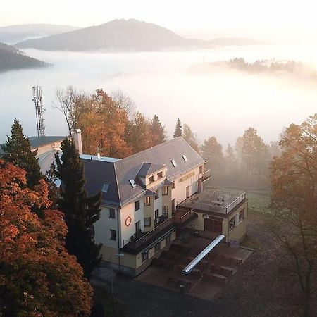 Parkhotel Смржовка Экстерьер фото