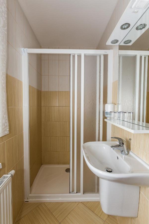 Parkhotel Смржовка Экстерьер фото